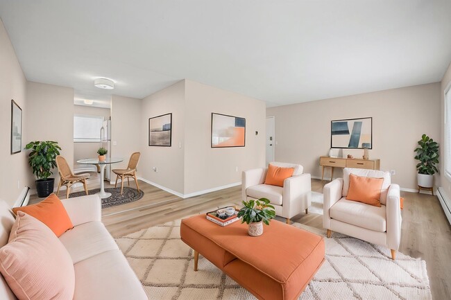 Photo - 725 Cedarwood Terrace Unit C