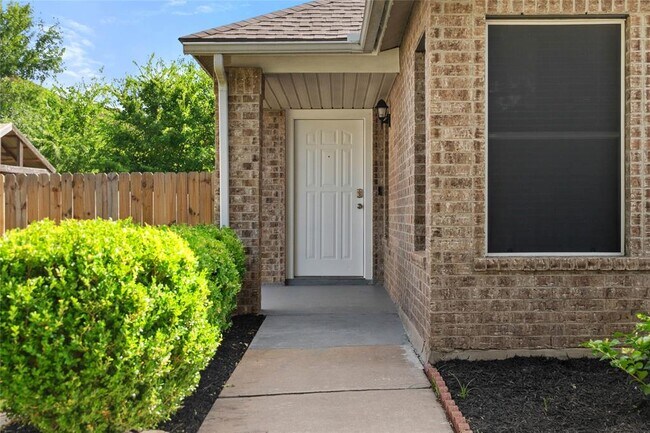 Photo - 809 Betterman Dr