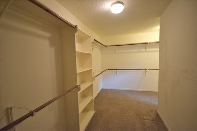 Photo - 1428 W 24th St