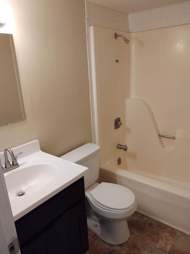Photo - 2131 W Phelps St Unit C