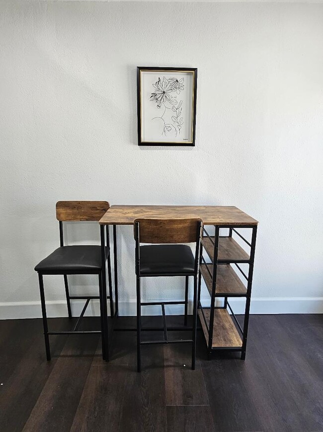 Photo - 3911 Woolwine Dr Unidad B