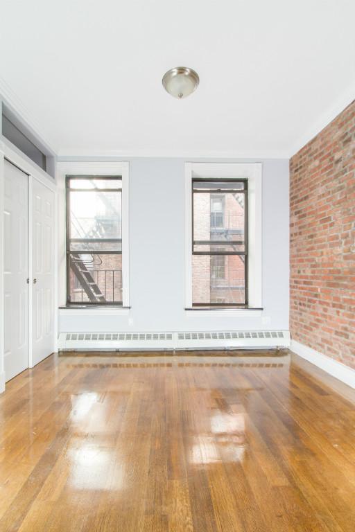 Photo - 219 E 28th St Unidad 2D