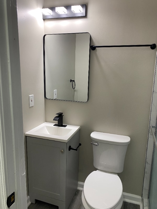 Photo - 2123 Sinclair Ln