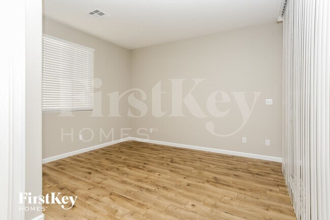 Photo - 8529 W Kellman Ave
