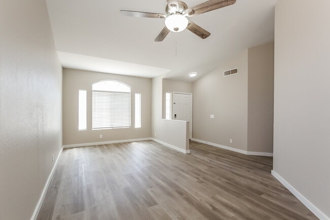 Photo - 5908 Cherry Falls Ct