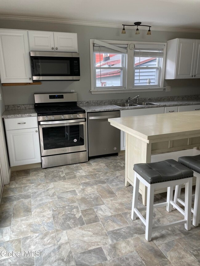 Photo - 75 Union St Unit 1