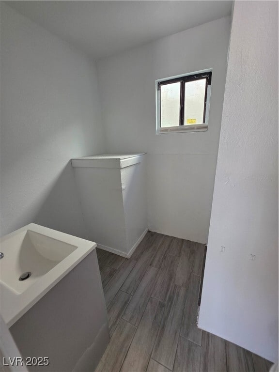 Building Photo - 239 W New York Ave Unit 4