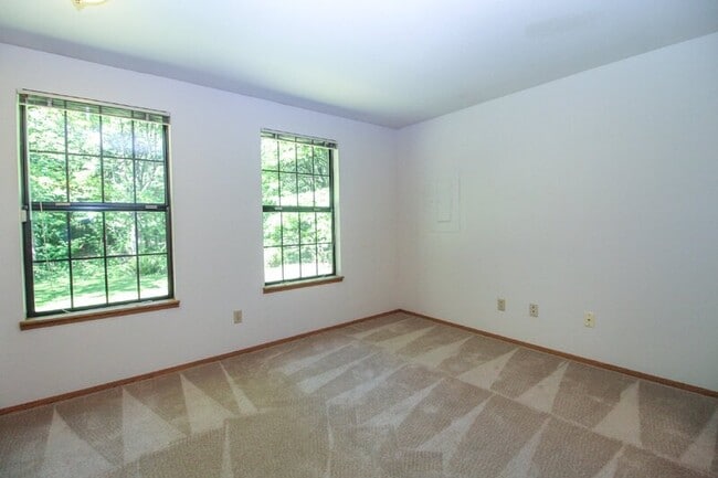 Photo - 20912 W Richmond Rd