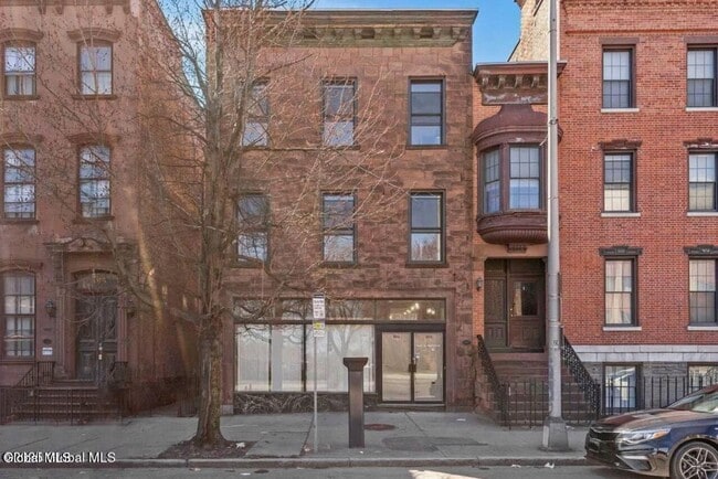 Building Photo - 170 Washington Ave Unit 1A