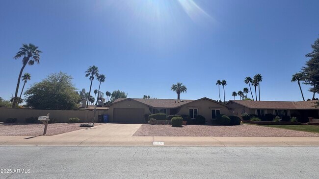Photo - 11027 N 41st St House