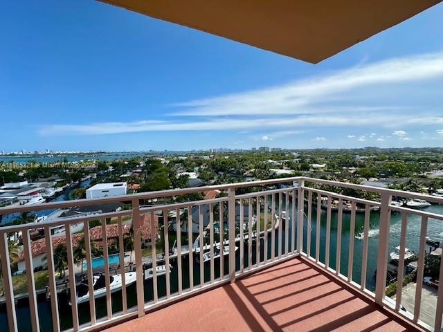 Photo - 2450 NE 135th St Condo Unit 1005