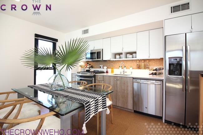 Photo - Crown Apartments