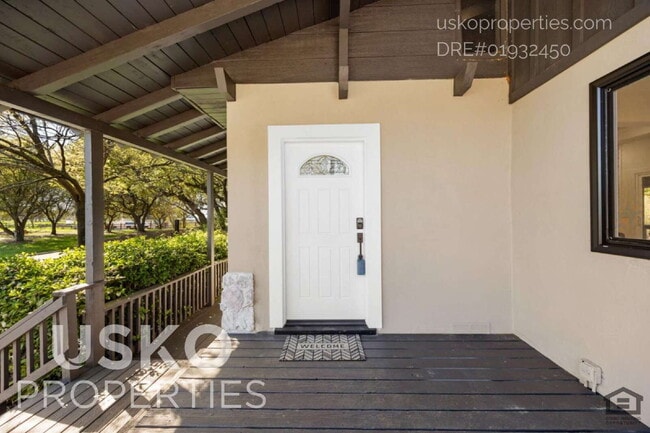 Photo - "Charming 3-Bedroom Retreat in Granite Bay... Unit 1