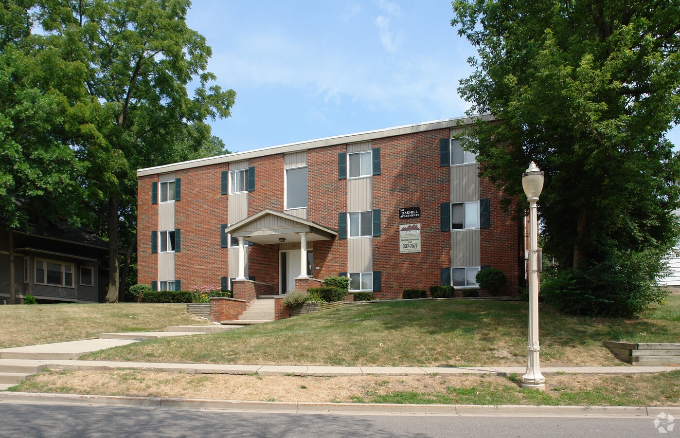 Photo - Oakhill Apartments