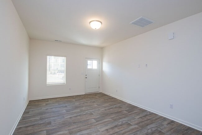 7028 Duncan Acres Dr