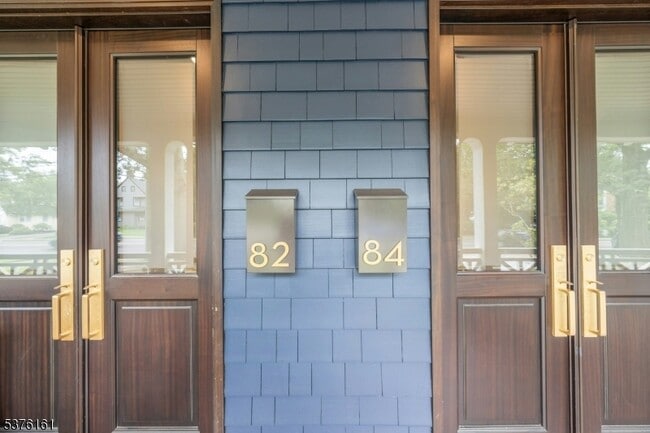 84 Watchung Ave