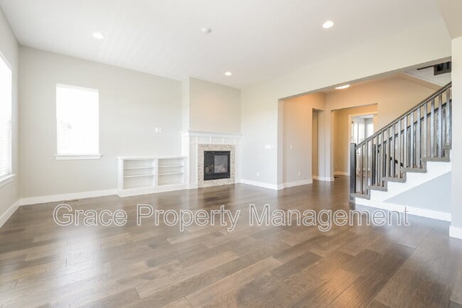 Photo - 1962 W 137th Dr