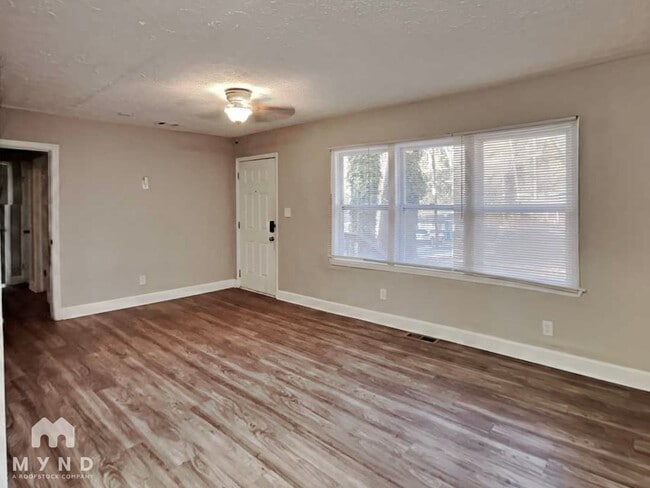 Photo - 2312 Polar Rock Ave SW