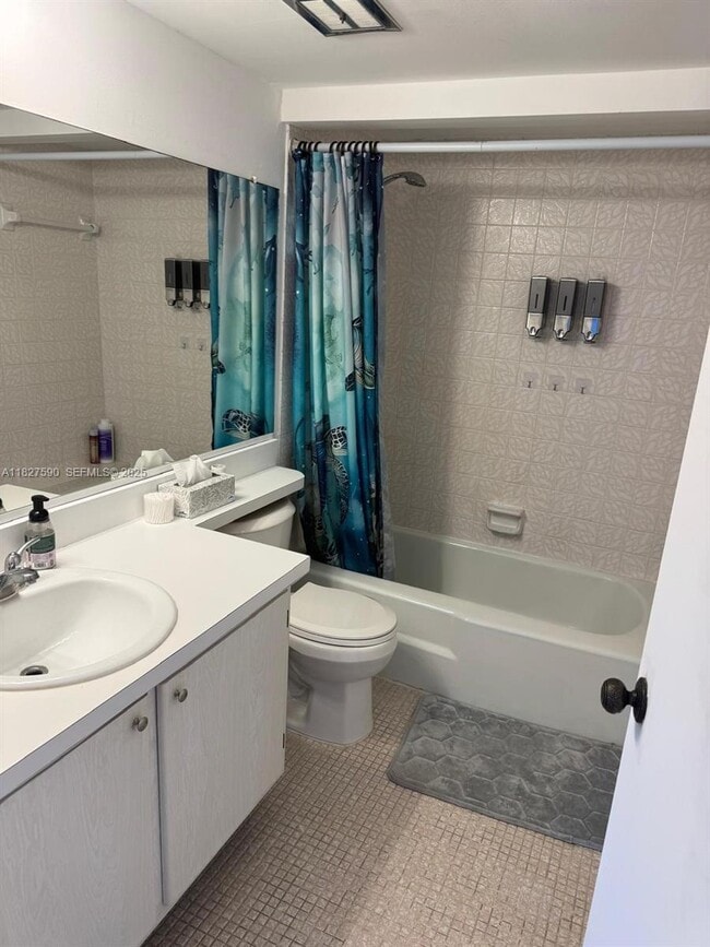 Photo - 1881 Middle River Dr Unit 403