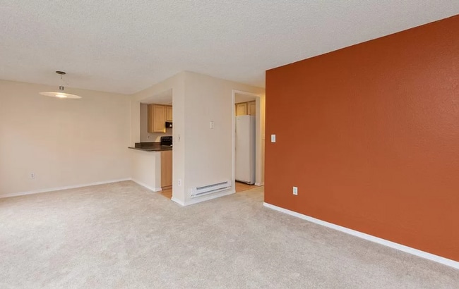 Photo - 2 Bedroom 1.75 Bath Condo in Lynnwood