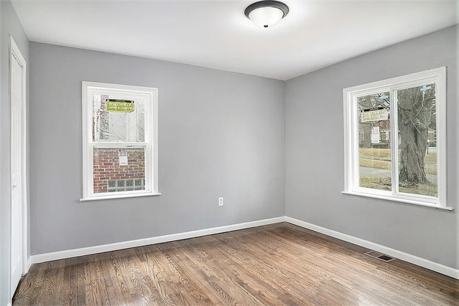 Photo - Rehabbed Home Im West Glen Park