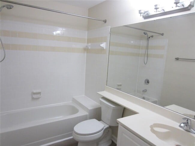 Photo - 4036 Oak Glenn Dr