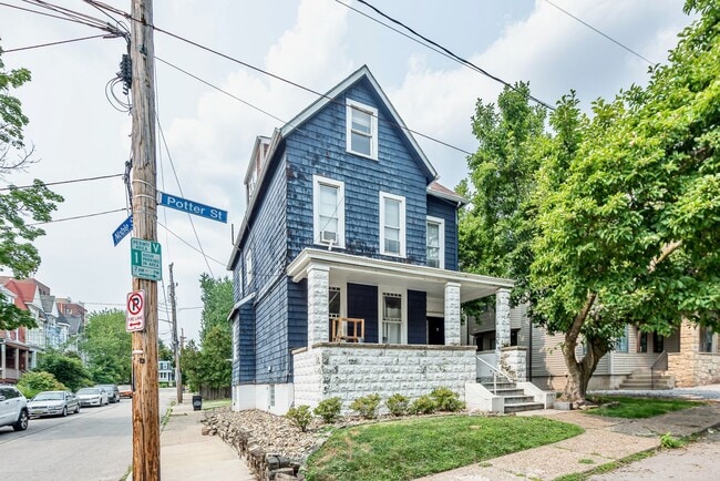 Photo - *** Shadyside * Large 4 Bedroom House For ...