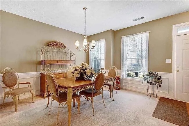 Photo - Room in Townhome on Kentmere Dr