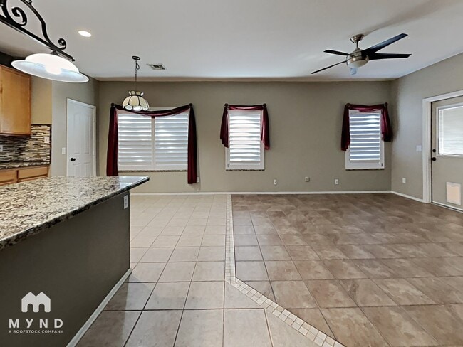 Photo - 2157 S Luther
