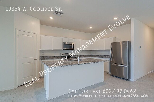 Photo - 19354 W Coolidge St