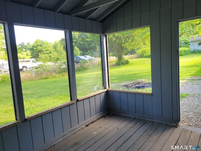 Photo - 381 Merrow Rd