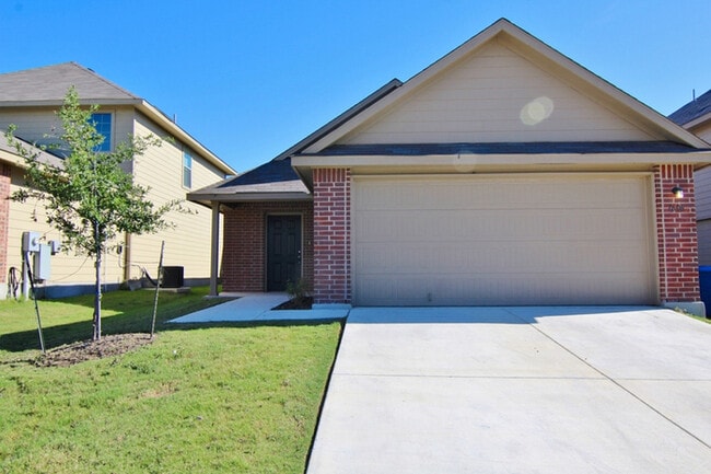 Photo - 7606 Millchase