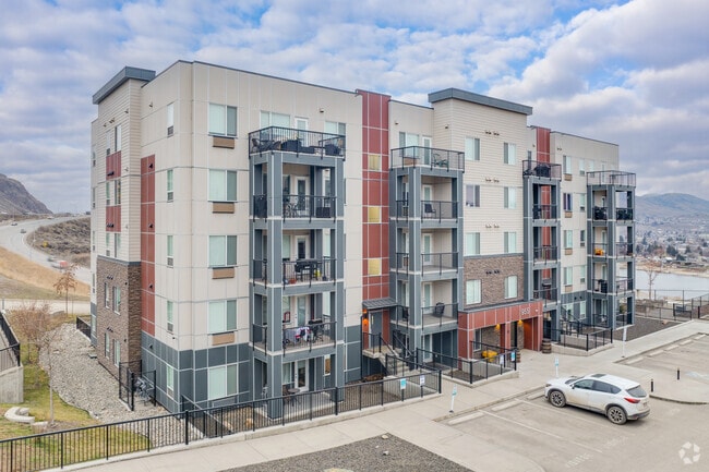 Building 955 - The View