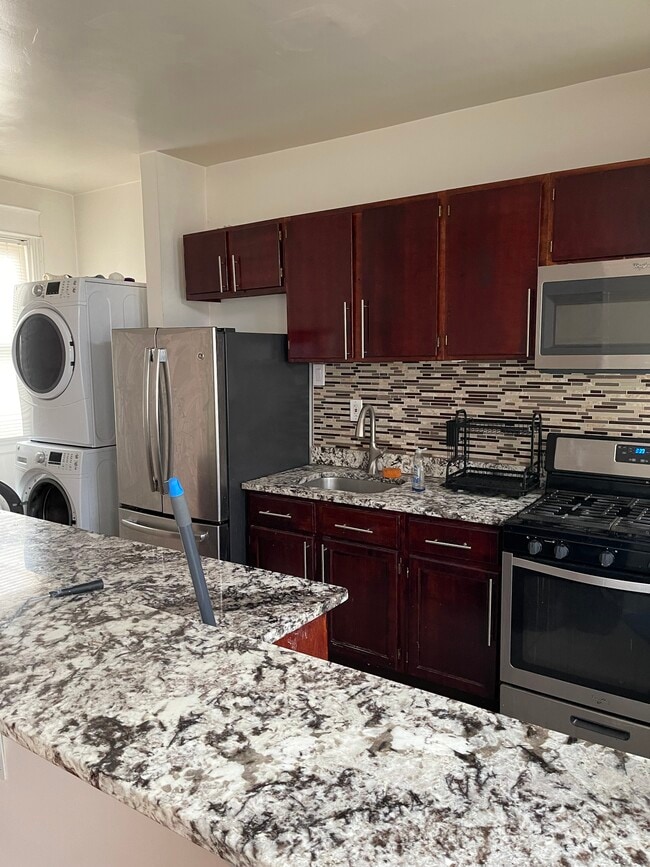 Photo - 4839 Walnut St Unit 2