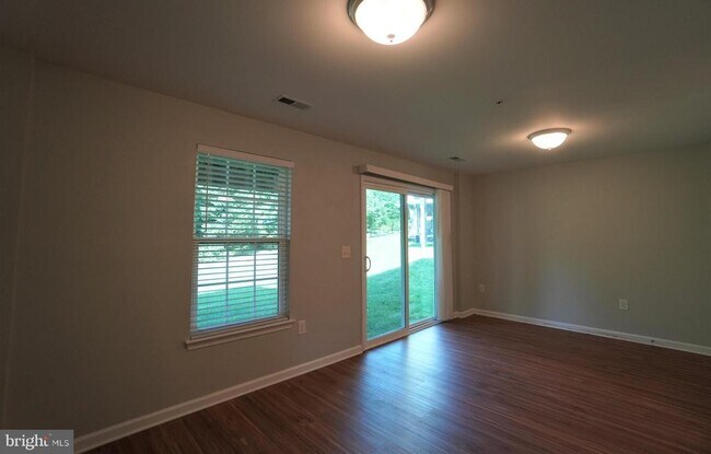 Photo - 900 Susan Cir