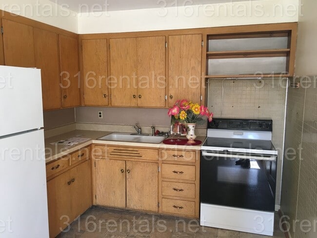 Photo - $775 - 2 bed 1 bath - Single Family Home