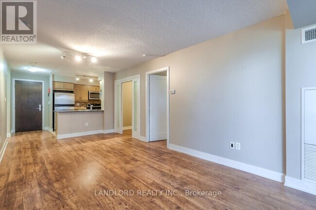 Photo - 20 Blue Jays Way Unit 1702