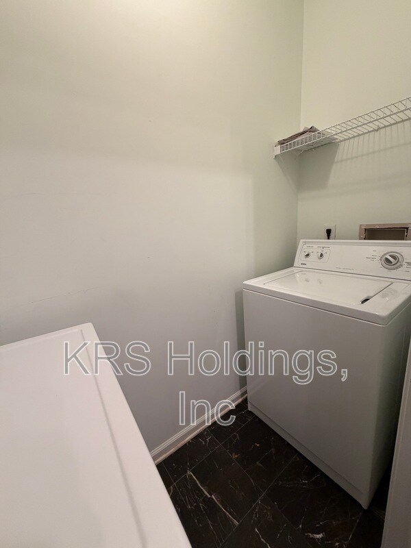 745 Walker Square Unit 2D