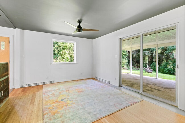 Photo - 68 Wilshire Dr