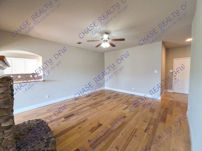 Photo - "Charming 3-Bedroom Retreat with 2 Full Ba...