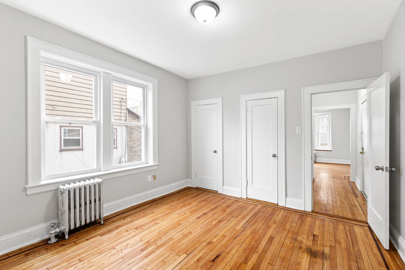 Photo - 128 Chestnut St