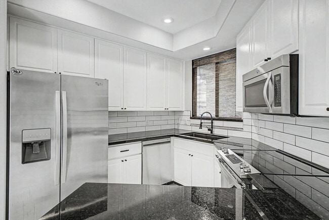 Photo - 705 W Queen Creek Rd