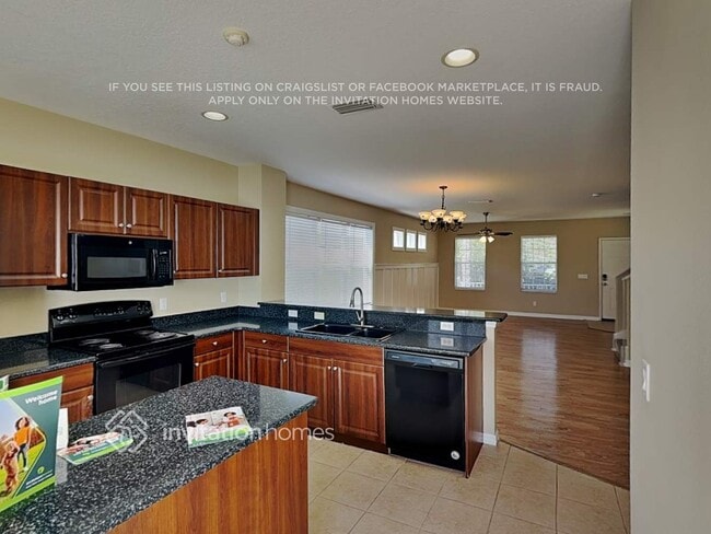 Photo - 5006 Forest Creek Tr