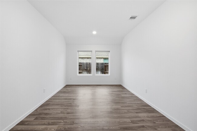 Photo - 5434 Still Mdw Ln