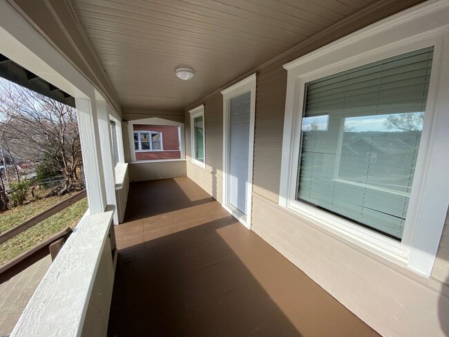 Photo - Fully Remodeled 3 Bedroom House!