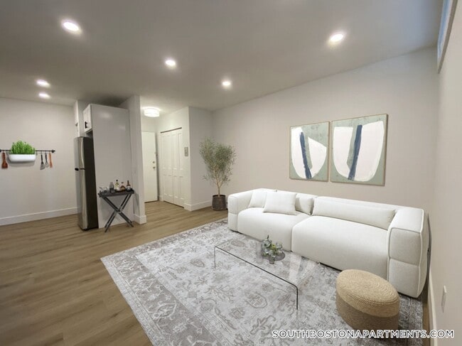 Photo - 740 E 7th St Unit 25