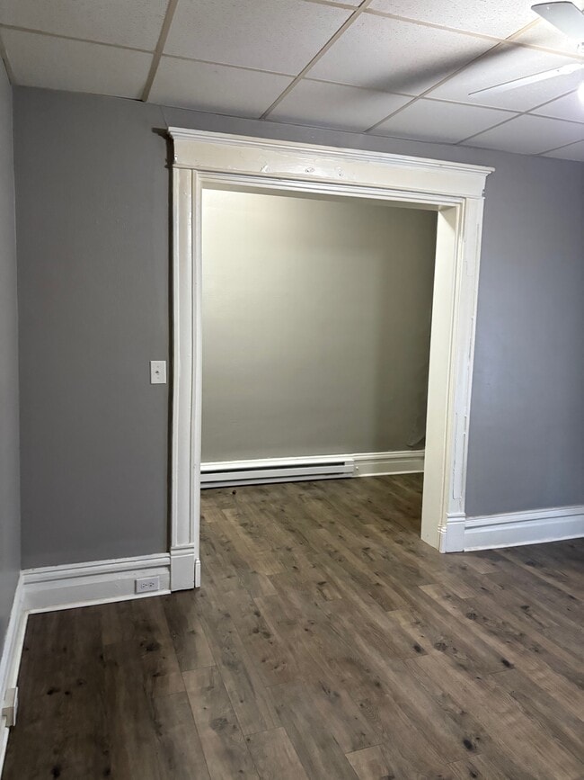 Living Room & Foyer - 428 13th St Unit 428