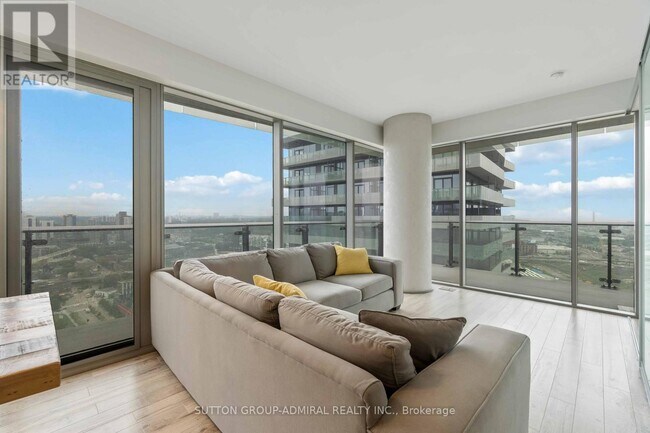 Photo - 70 Distillery Lane Unit 3303