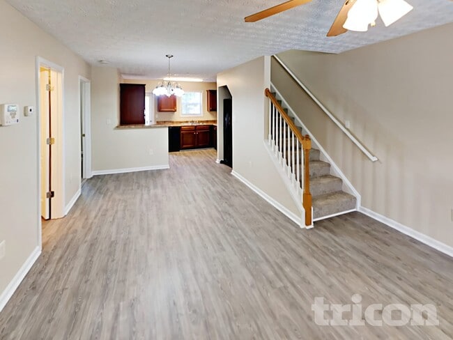 Photo - 1047 Wedgewood Ct NE