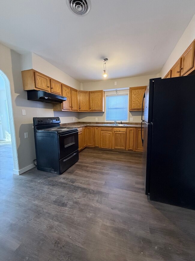 Photo - 336 Smith St